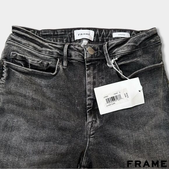 FRAME **NWT** “Le One Flare” Jeans - Hughes - Picture 12 of 13